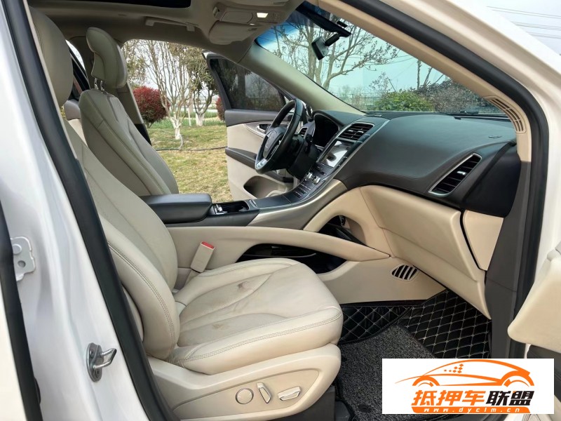  20年林肯航海家轎車 