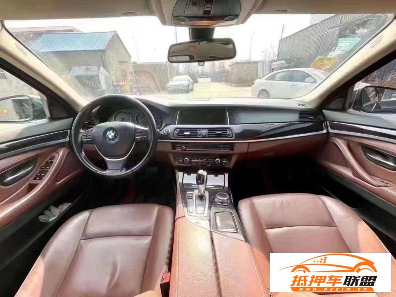  15年寶馬5系轎車 
