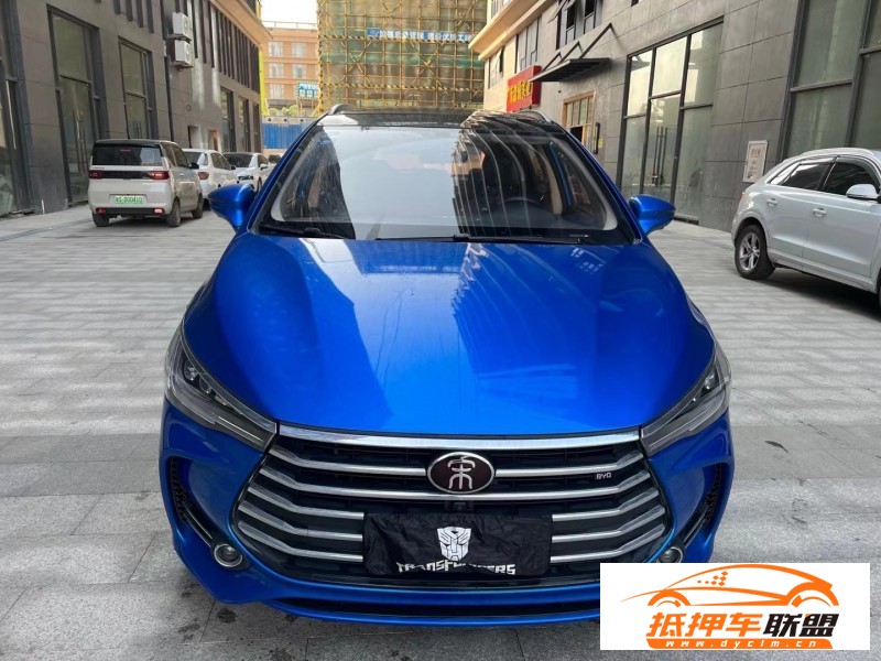 18年比亞迪宋轎車 
