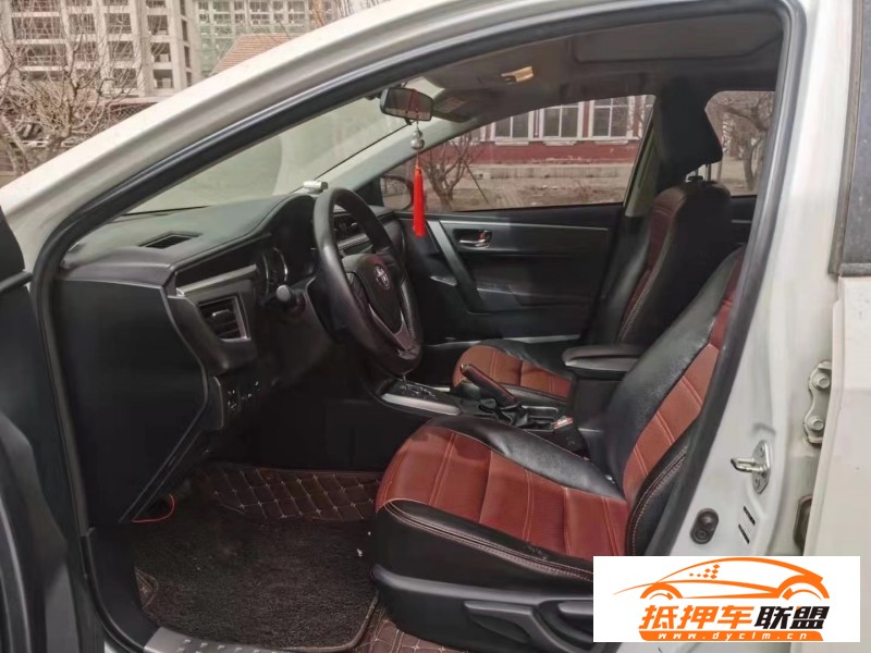  16年豐田雷凌轎車(chē) 