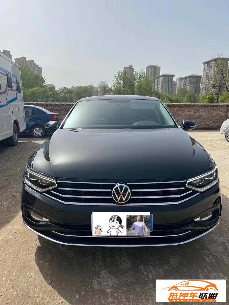 22年大眾邁騰轎車 