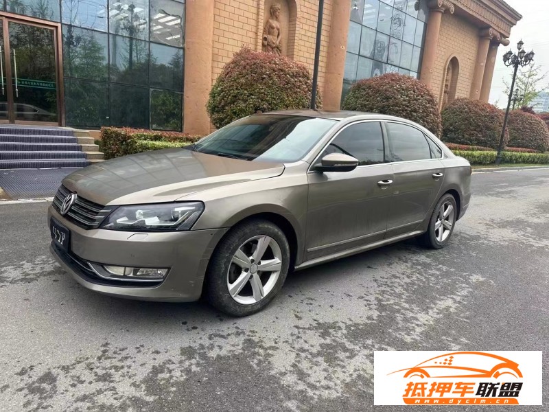  12年大眾帕薩特轎車 