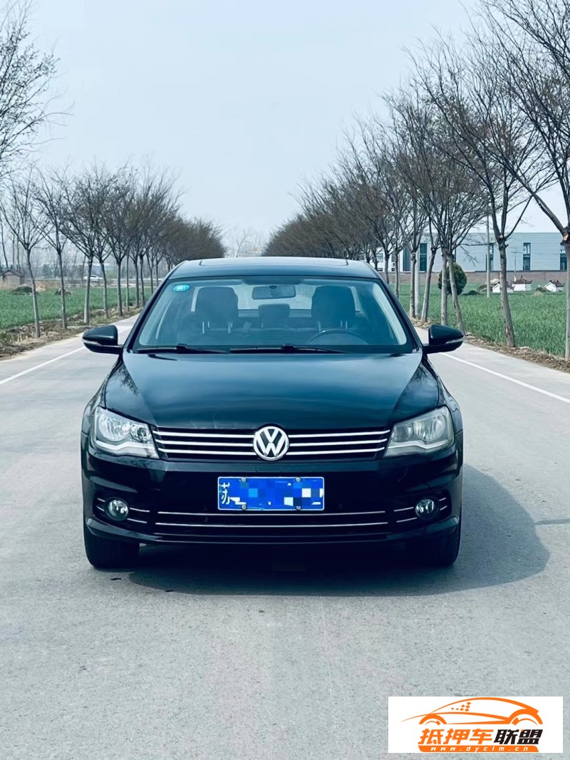  15年大眾寶來轎車 