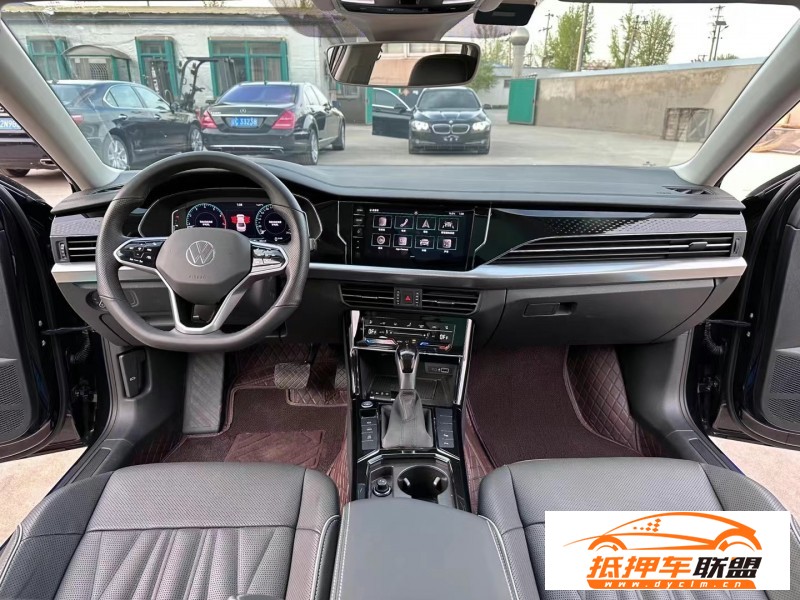  22年大眾帕薩特轎車 