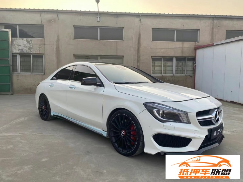  16年奔馳CLA級(jí)AMG轎車 