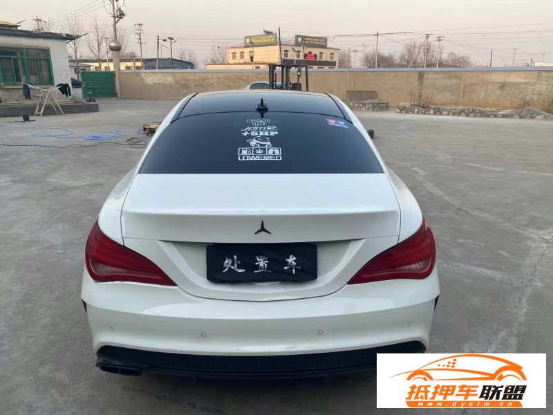  16年奔馳CLA級(jí)AMG轎車 