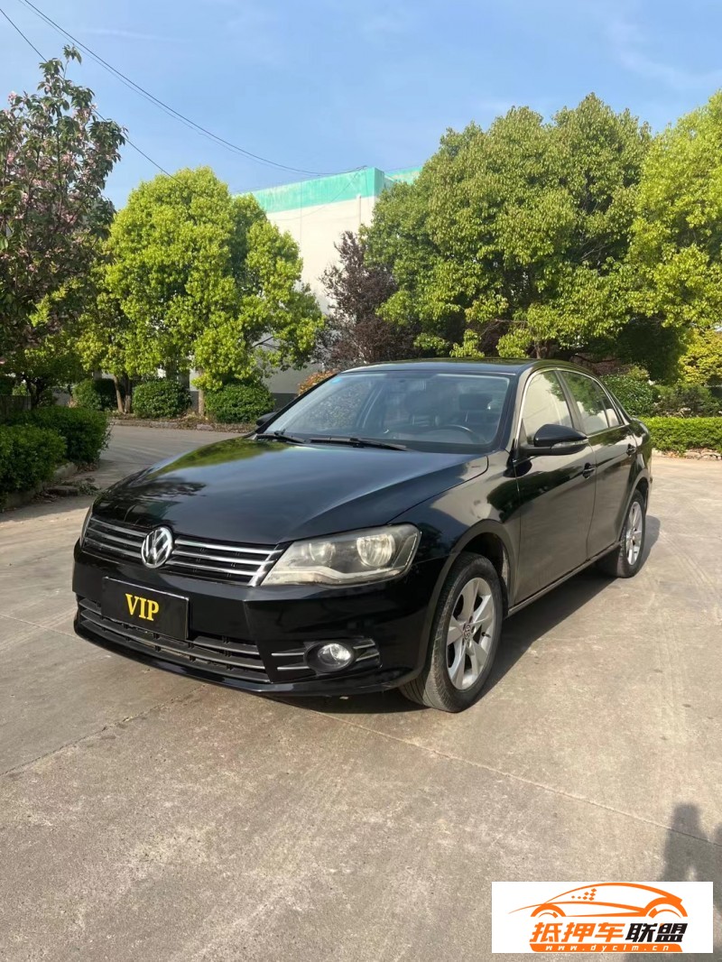  15年大眾寶來轎車 