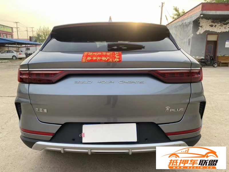  21年比亞迪宋轎車 