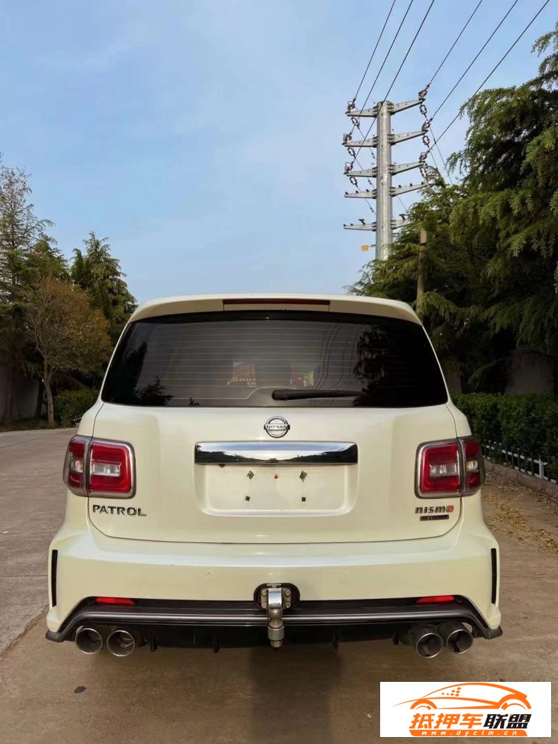  17年日產(chǎn)途樂(lè)轎車(chē) 