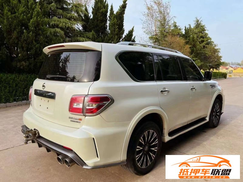  17年日產(chǎn)途樂(lè)轎車(chē) 