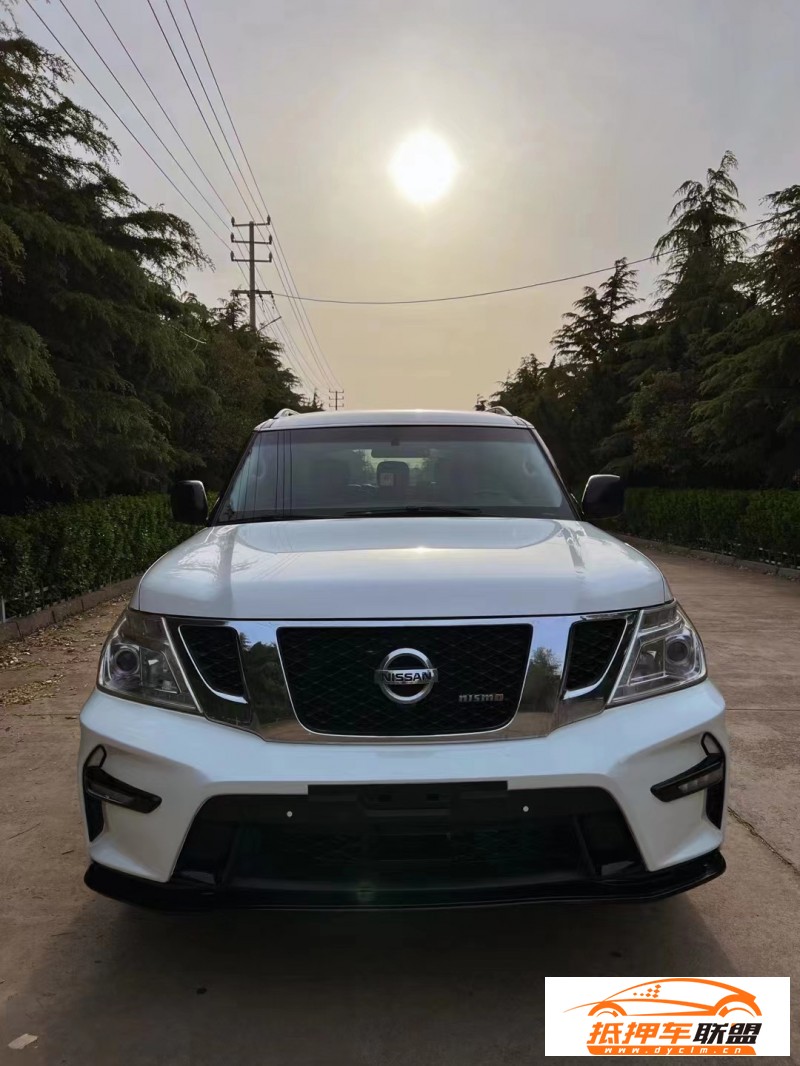 17年日產(chǎn)途樂(lè)轎車(chē) 