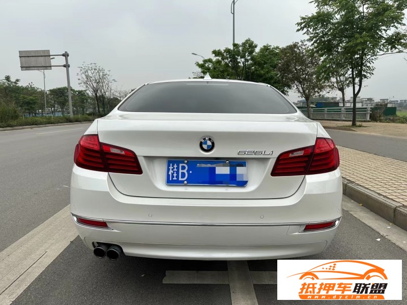  16年寶馬5系轎車 