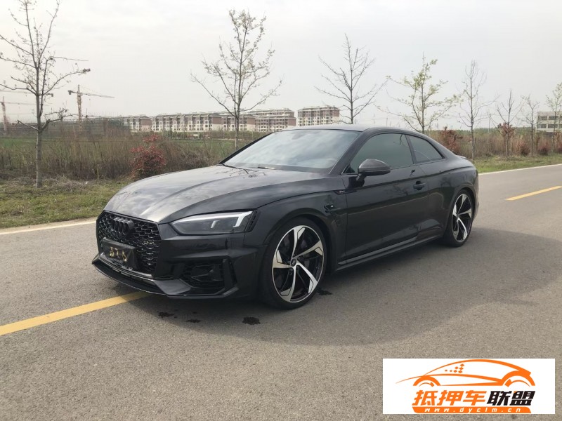  19年奧迪RS5轎車 