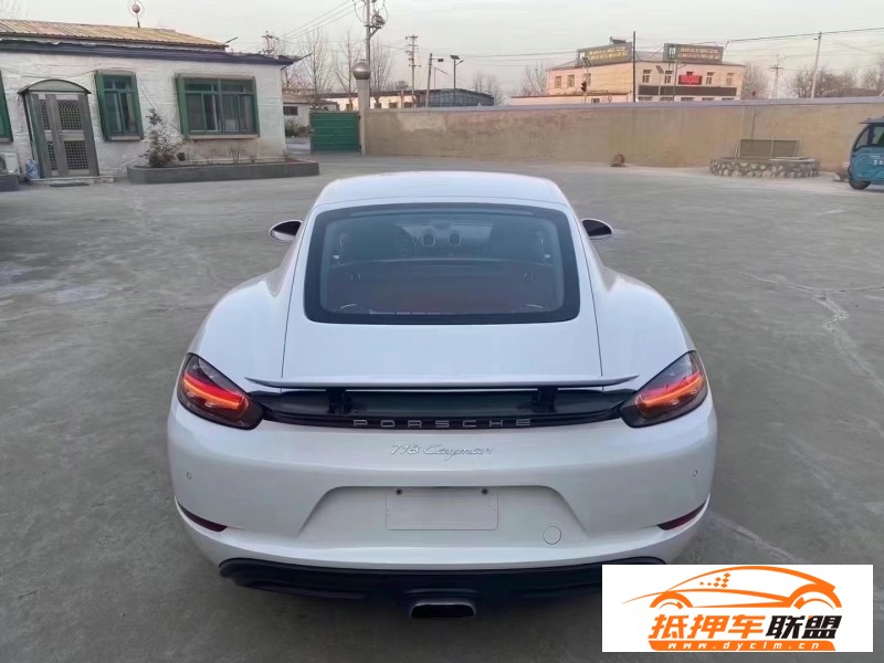  17年保時(shí)捷718轎車 