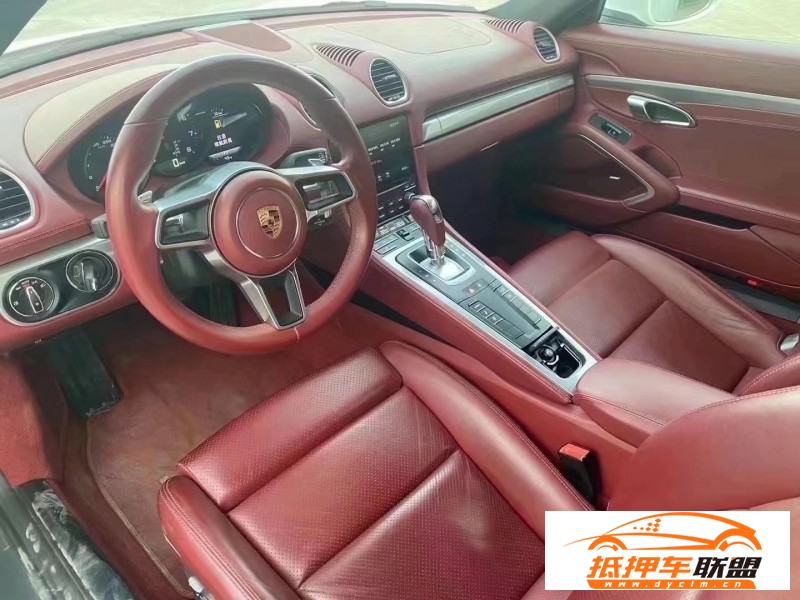  17年保時(shí)捷718轎車 