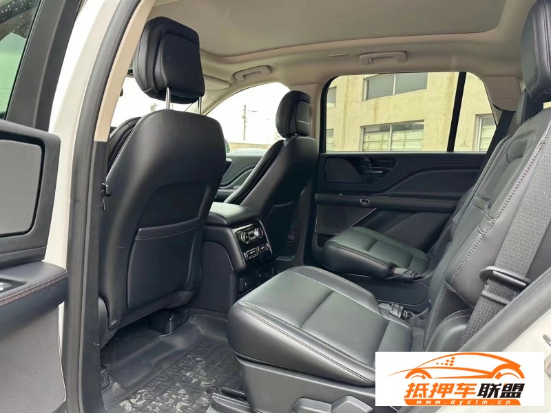  21年林肯飛行家轎車 