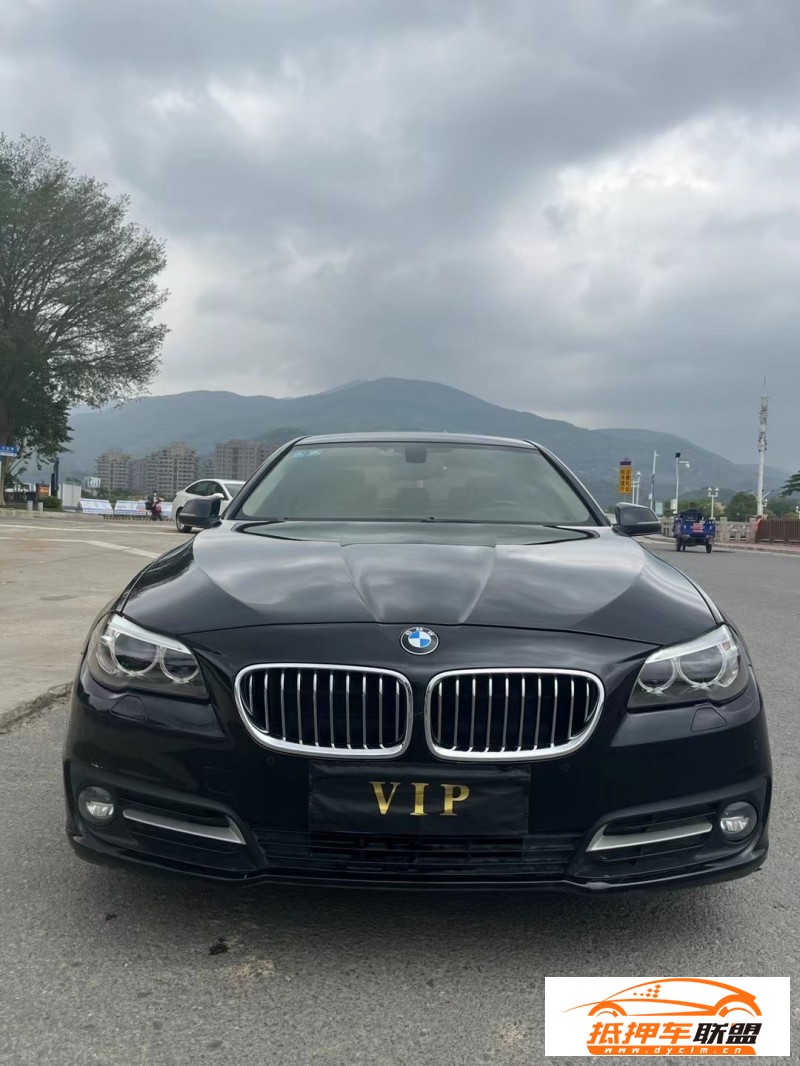  16年寶馬5系轎車 