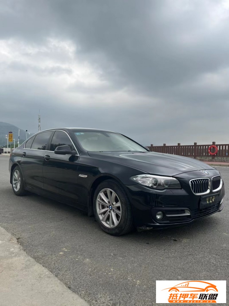  16年寶馬5系轎車 