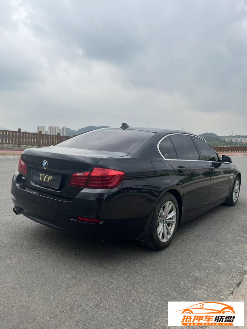  16年寶馬5系轎車 