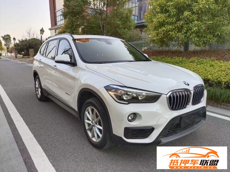  18年寶馬X1SUV 