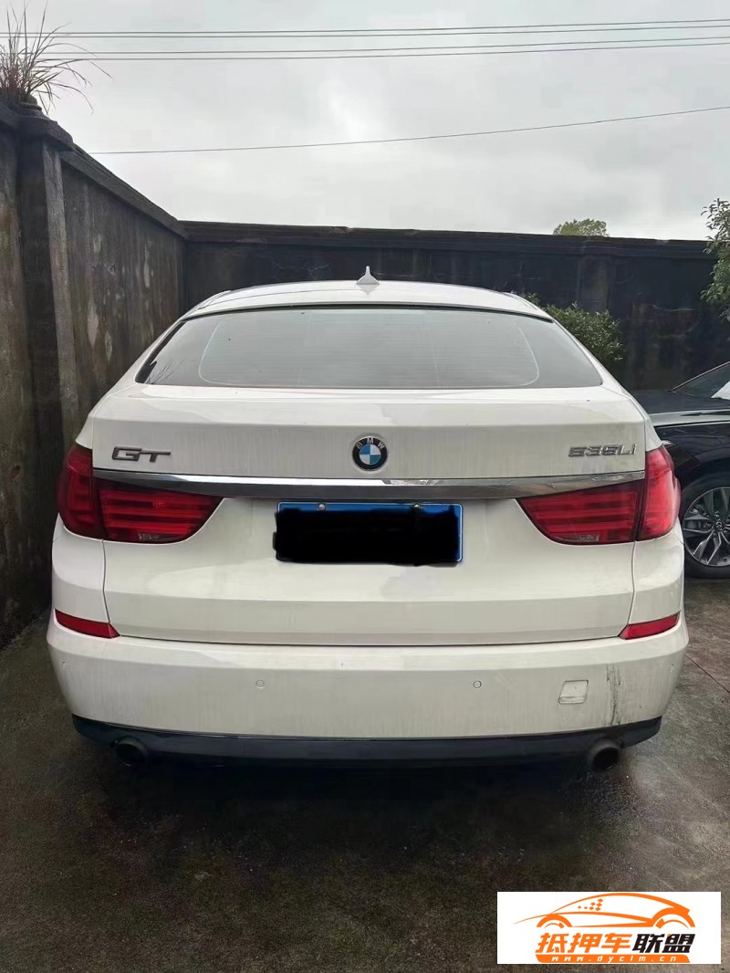  13年寶馬5系GT轎車 