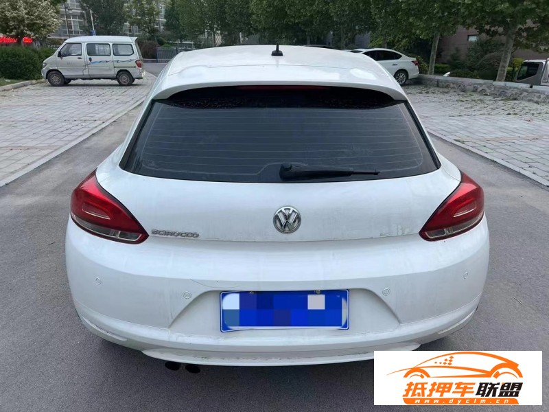  13年大眾尚酷轎車 