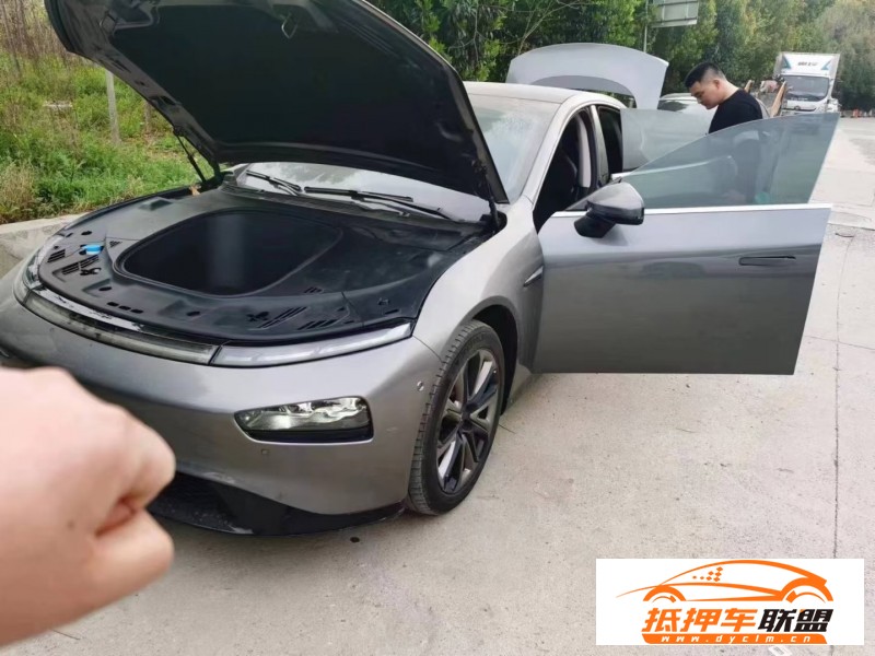  21年小鵬汽車P7轎車 