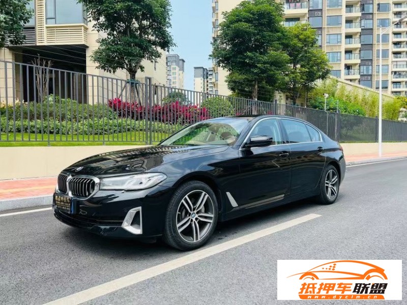  21年寶馬5系轎車 