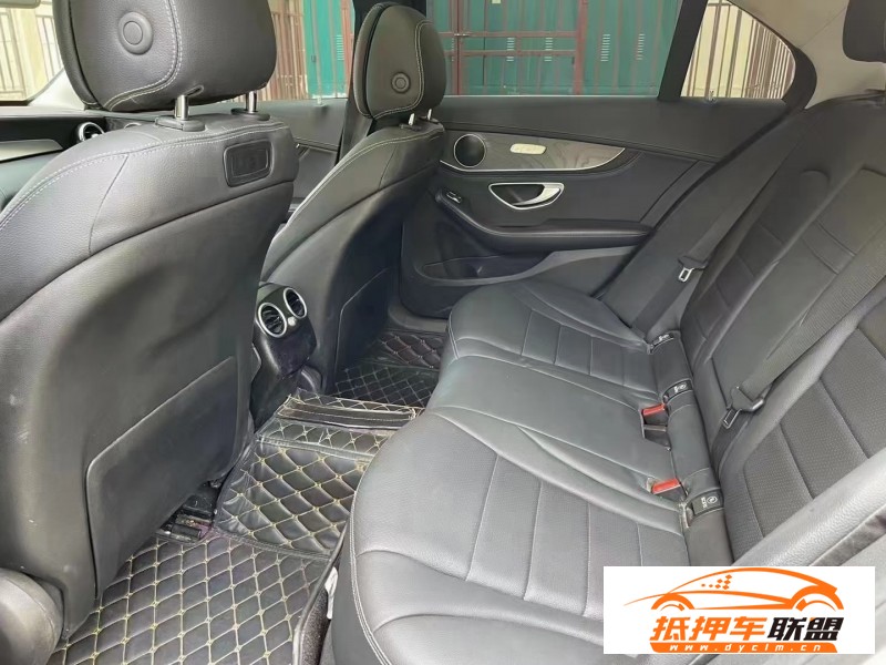  18年奔馳C轎車 