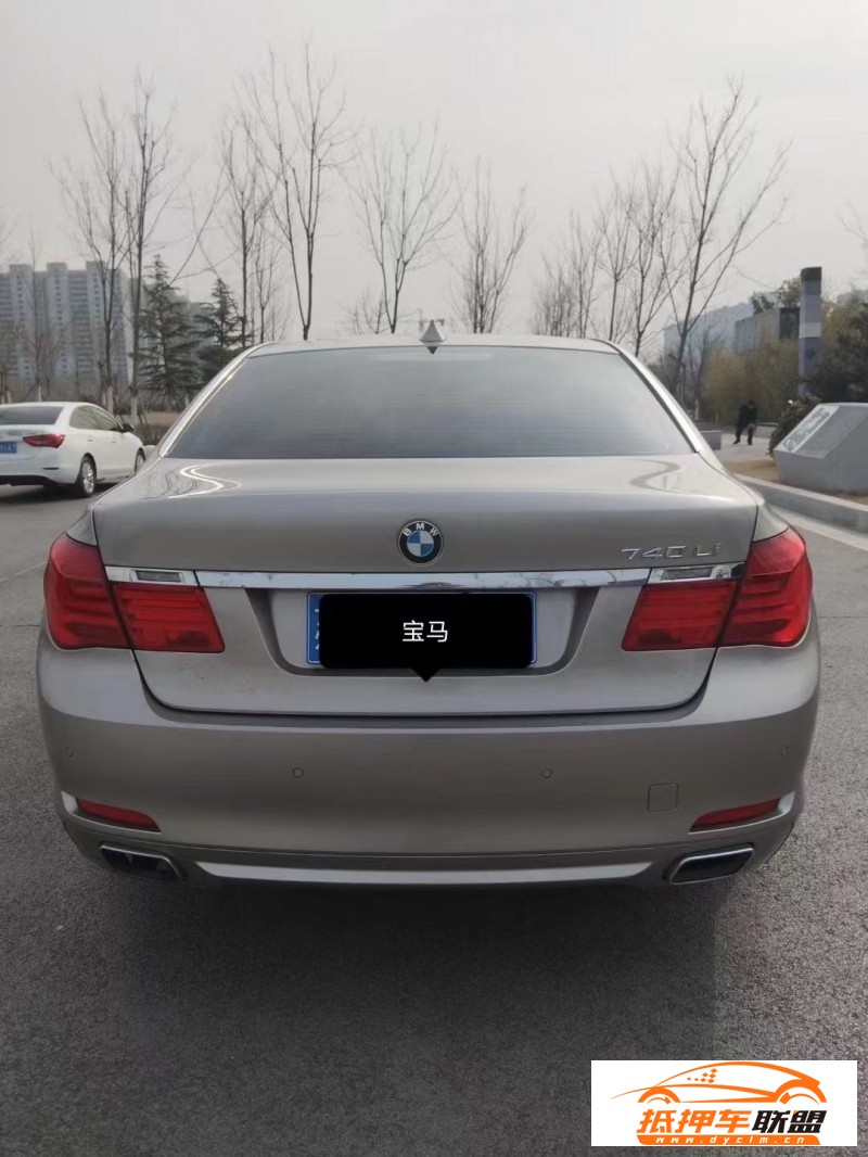  11年寶馬7系轎車 