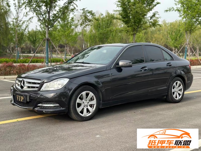  13年奔馳C級(jí)轎車 