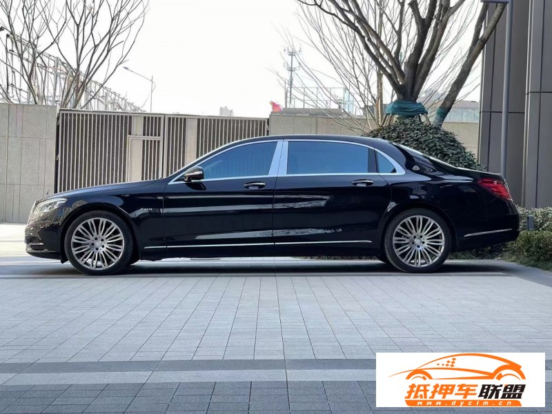  16年奔馳S轎車 