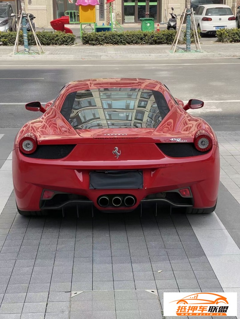  13年法拉利458Italia轎車 