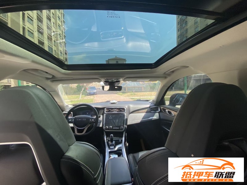  18年領克01SUV 