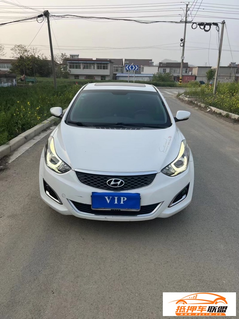  17年現(xiàn)代朗動(dòng)轎車 