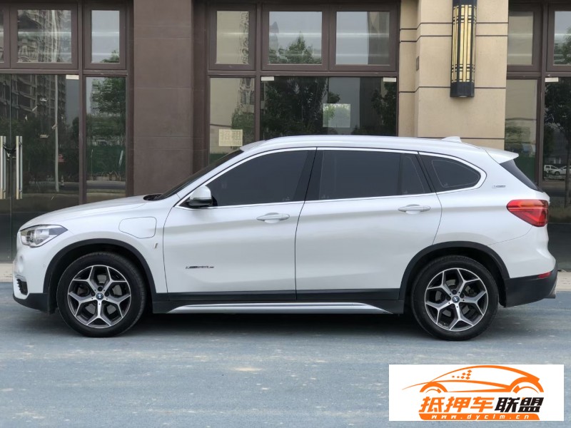  18年寶馬X1SUV 
