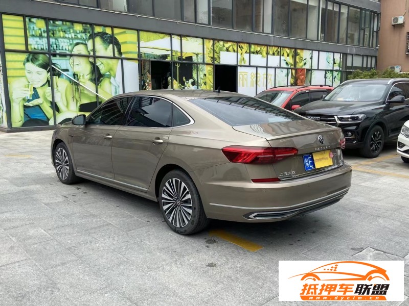  21年大眾帕薩特轎車 