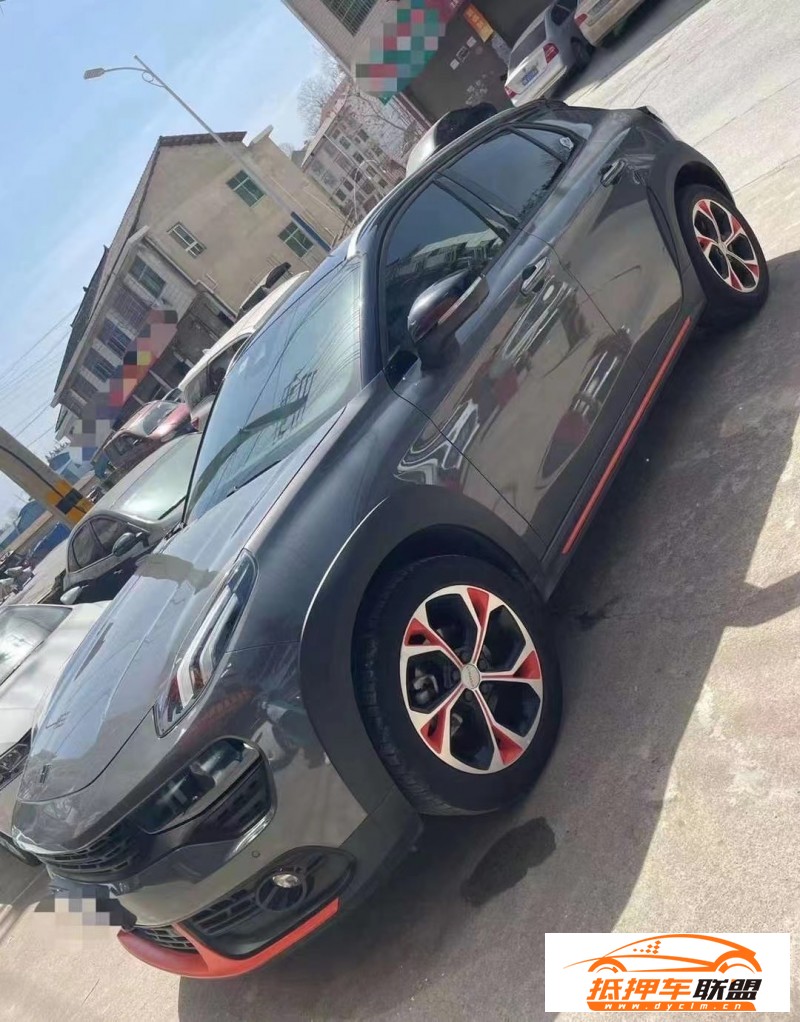  18年領(lǐng)克02轎車 
