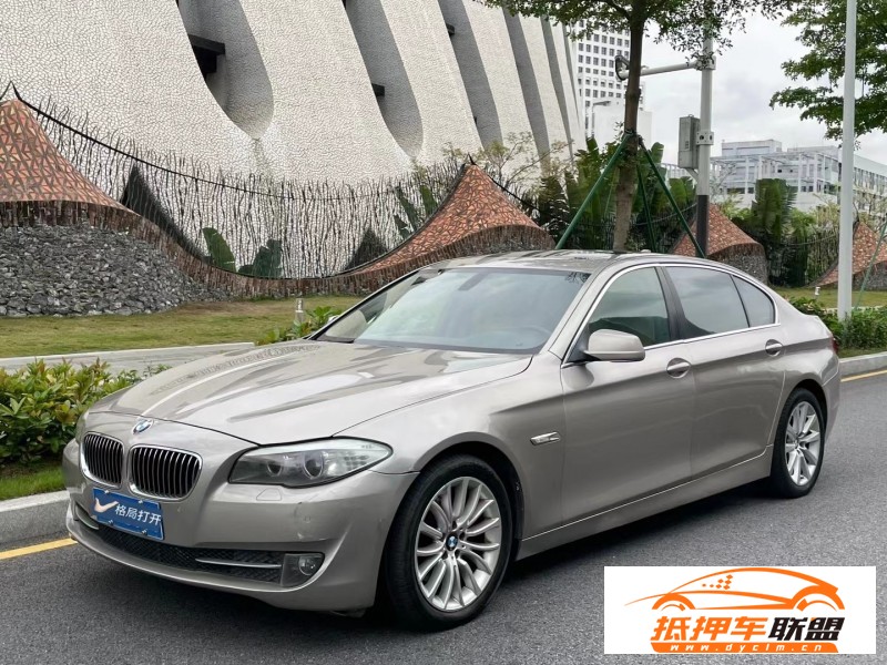  12年寶馬5系轎車 