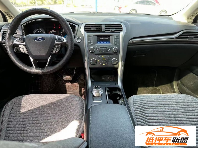  18年福特蒙迪歐轎車 