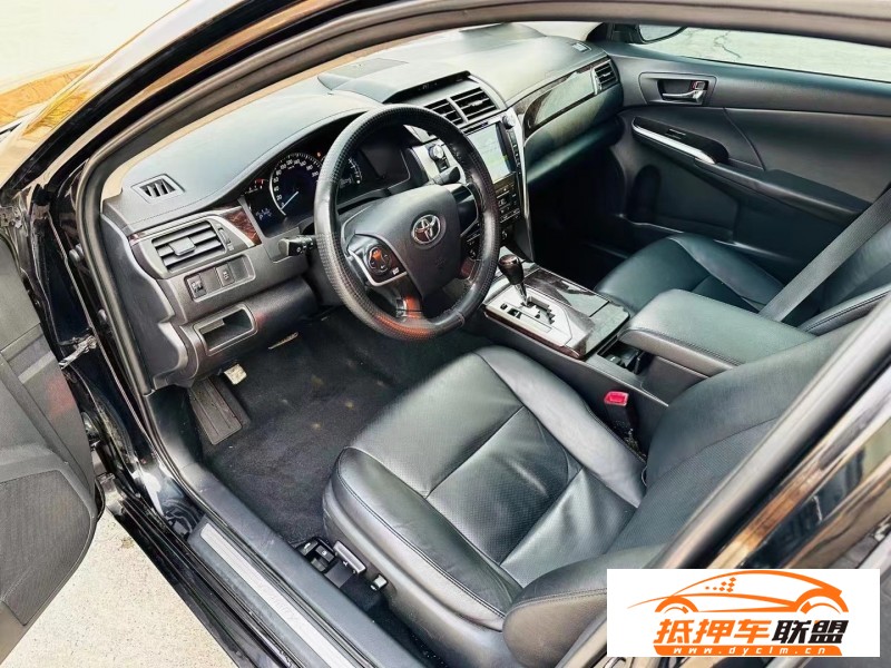  15年豐田凱美瑞SUV 
