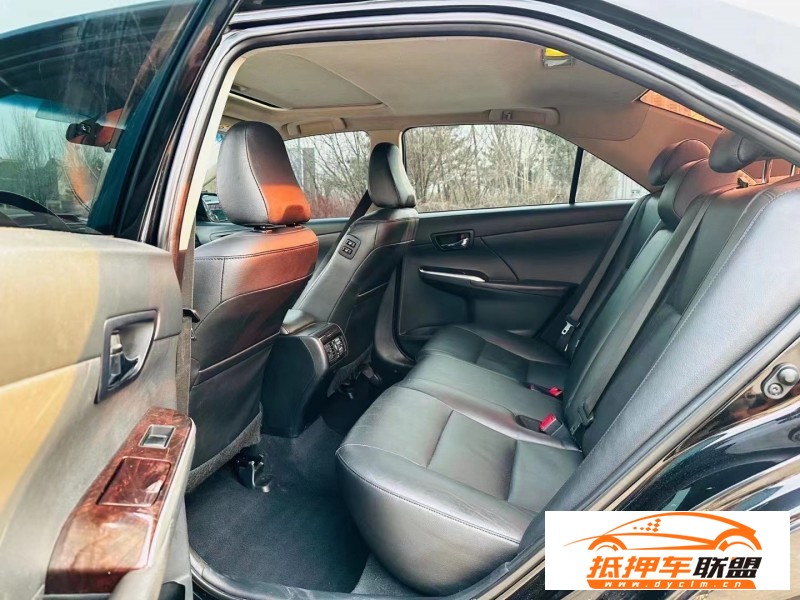  15年豐田凱美瑞SUV 