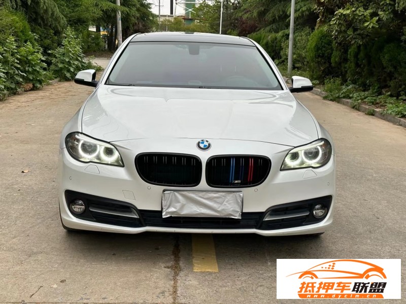  17年寶馬5系轎車 