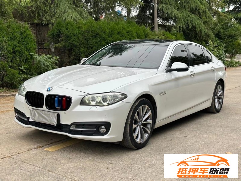  17年寶馬5系轎車 