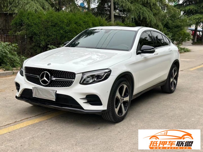  19年奔馳GLC轎車 