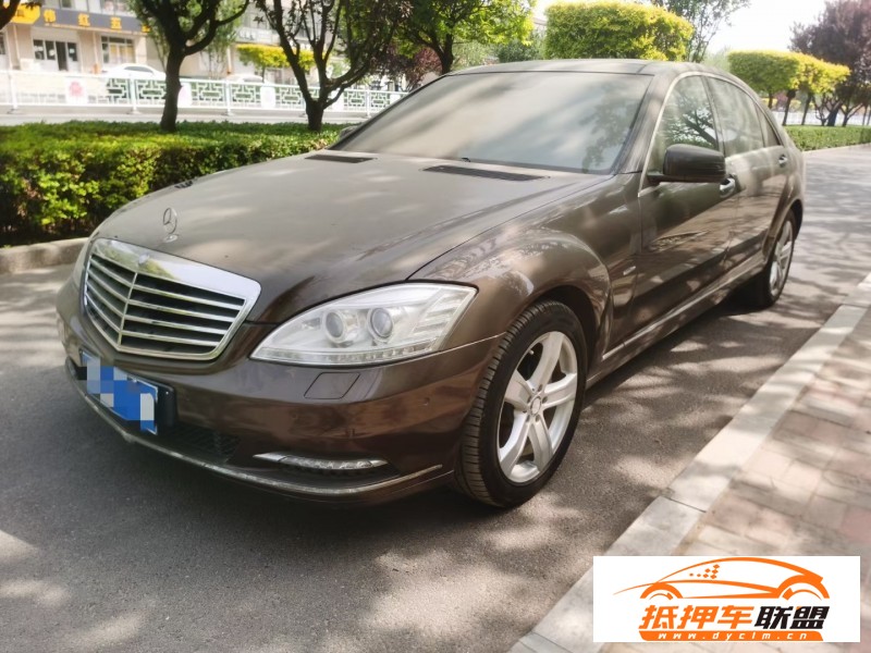  12年奔馳S轎車 