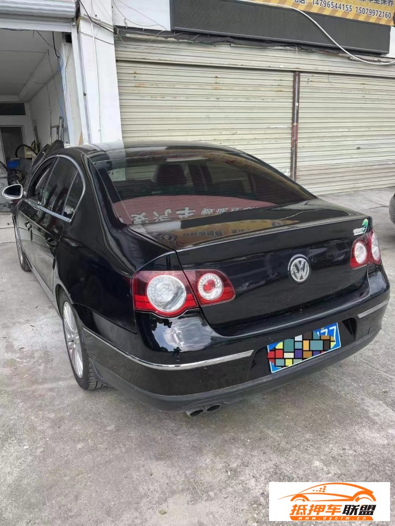  11年大眾邁騰轎車 