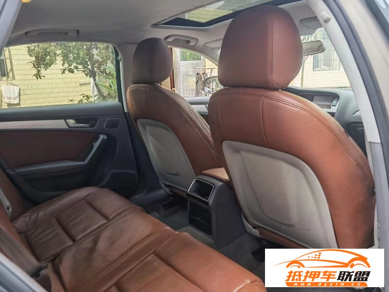  12年奧迪A4L轎車 