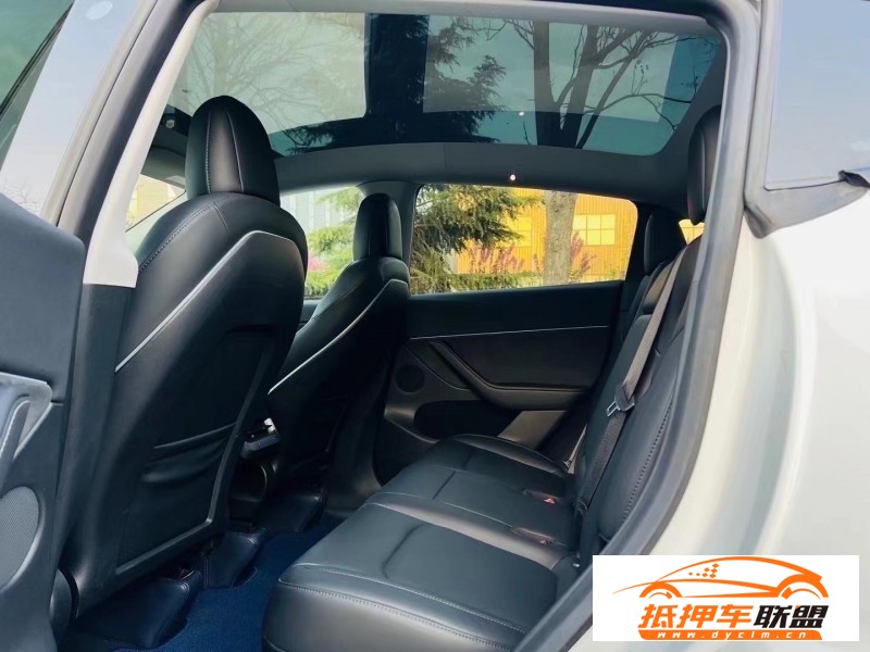  22年特斯拉Model Y轎車 