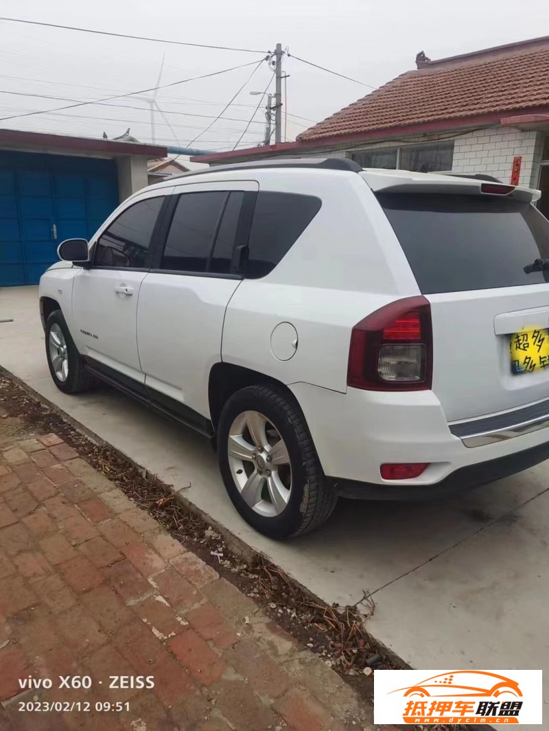  16年Jeep指南者SUV 